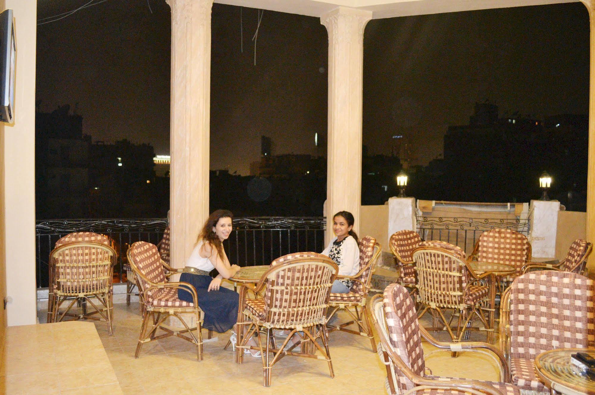 Cecilia Hostel Cairo Exterior photo